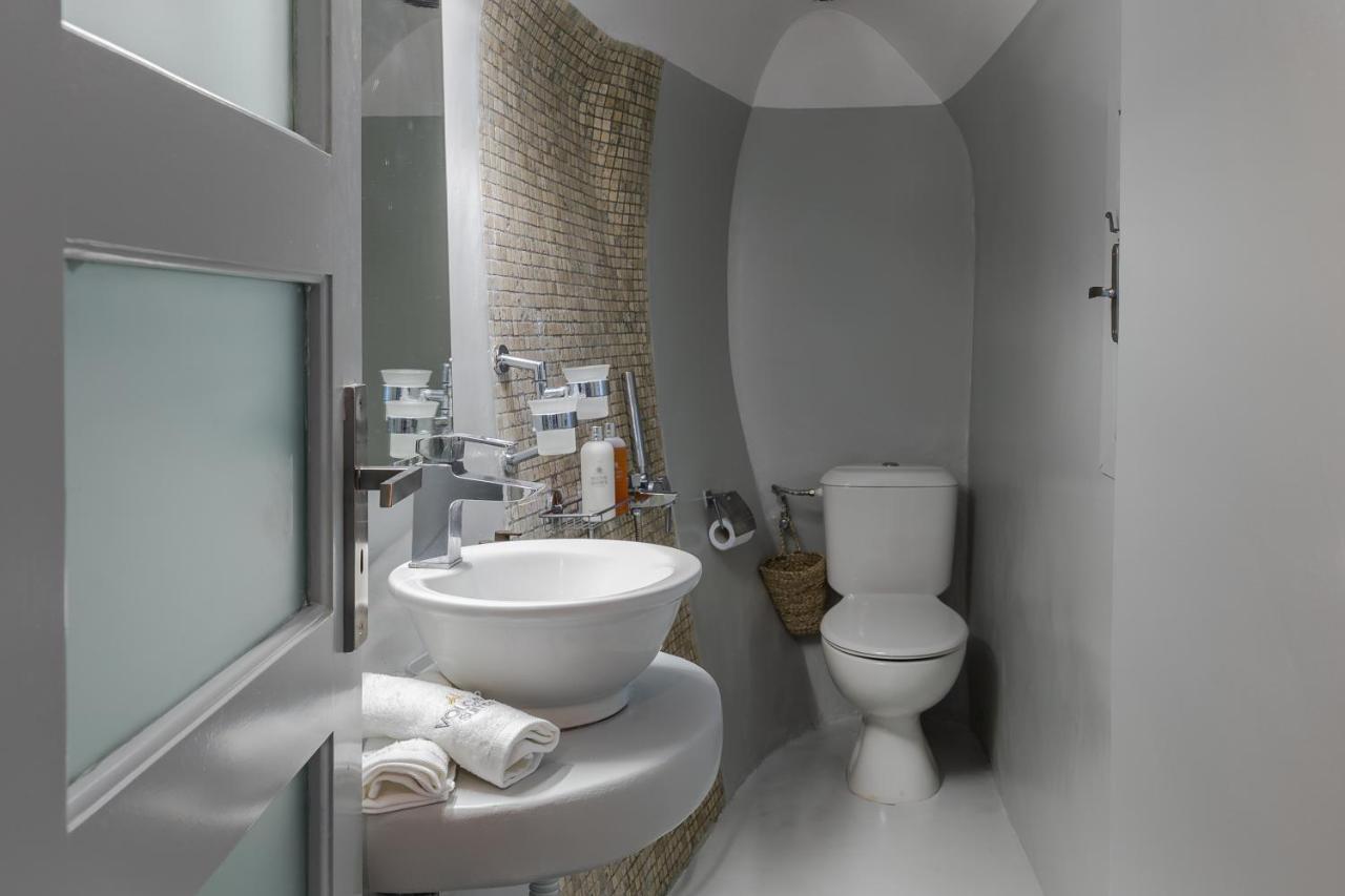 Volcave Suites Karterados  Ngoại thất bức ảnh